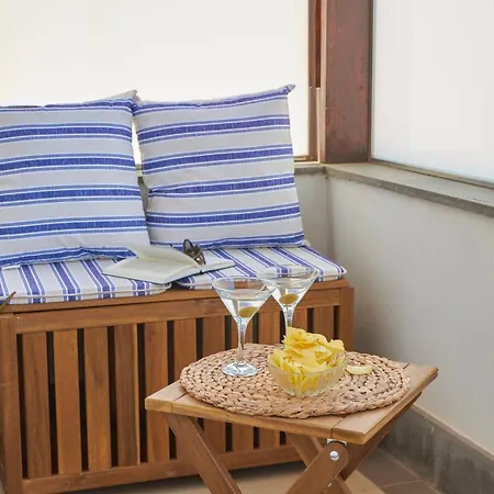 Calero Surfin - Shared Pool, 10 Minutes Walking To Harbour